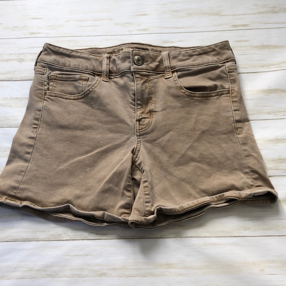 American Eagle Outfitters Tan Women Shorts